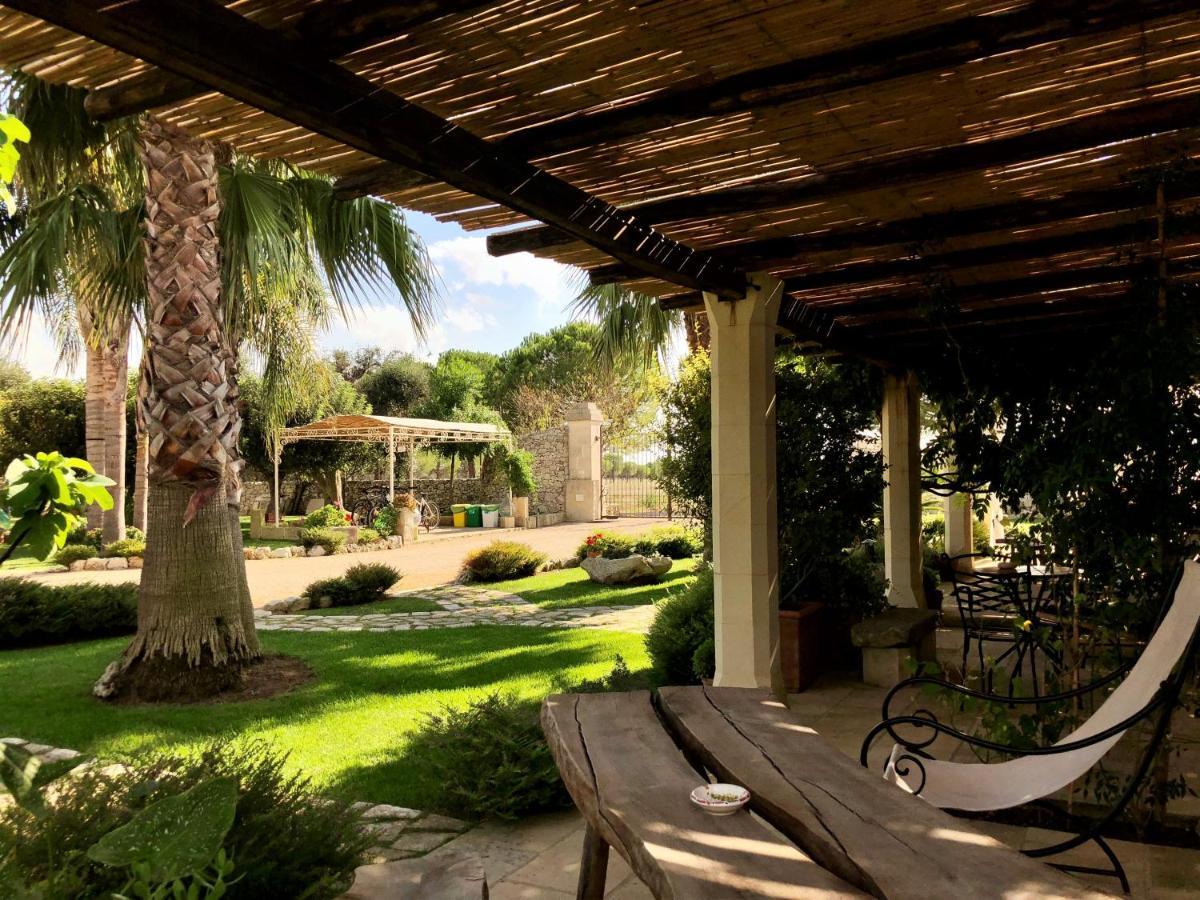 Masseria Casina Montana Corigliano dʼOtranto Extérieur photo